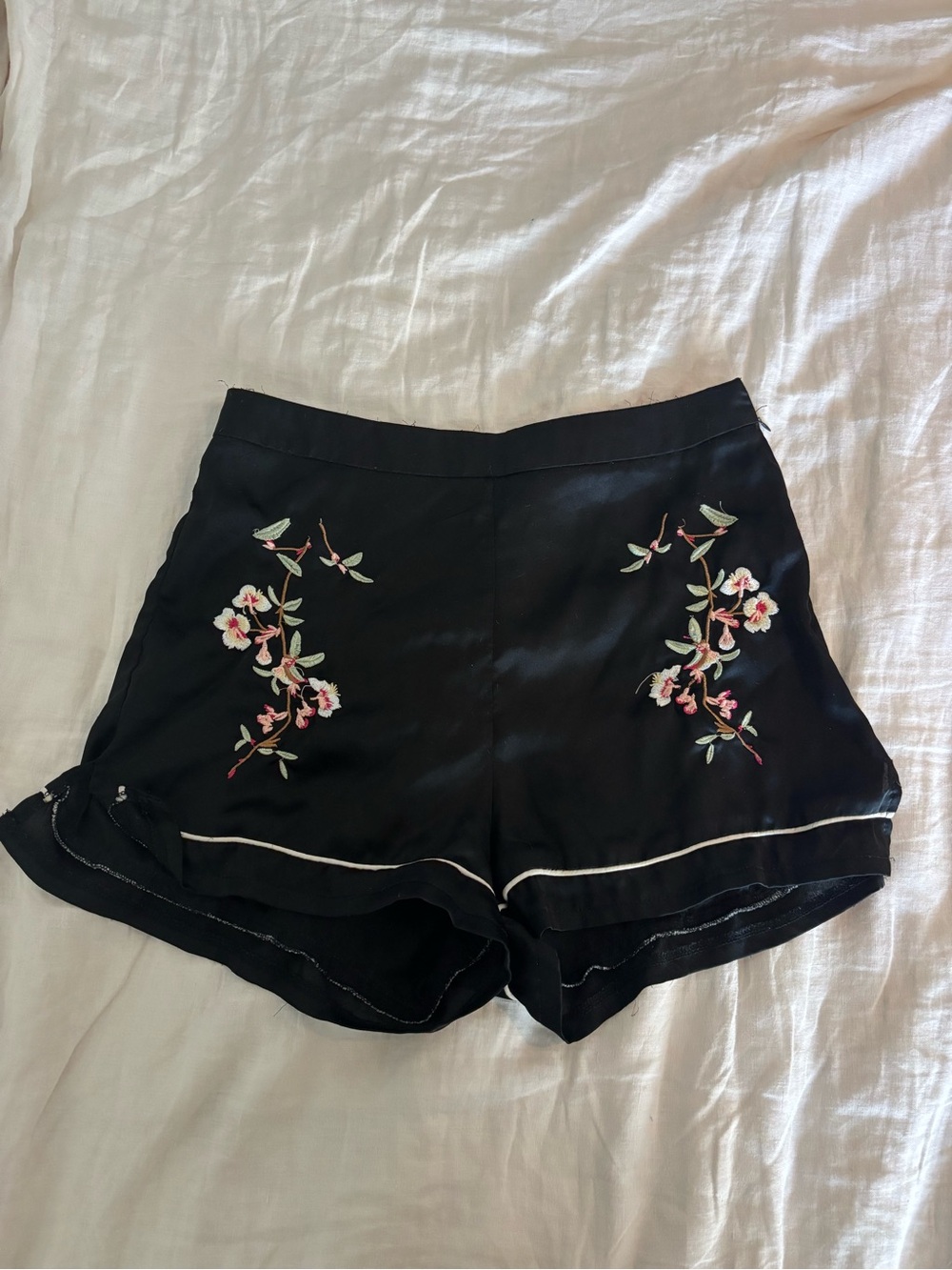 Missguided Black High Waist Floral Embroidered Shorts